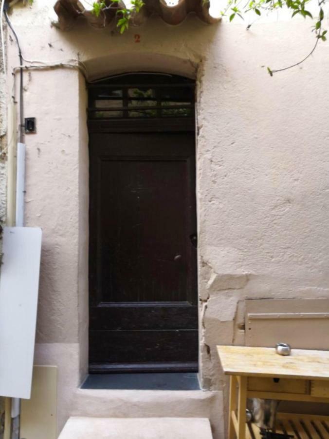 Beautifully Bright Apartment In Old Town Saint-Tropez Esterno foto